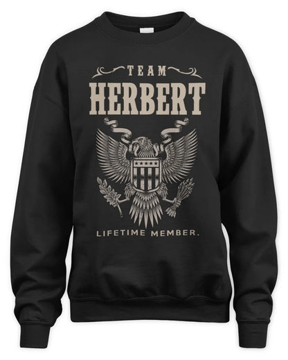 HERBERT TP06-K82 – Personalized Classic Style Apparel “Team NAME Lifetime Member” - Unisex Sweatshirt - Black